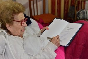 The author (grandmother) dedicates her life story to grandchildren.