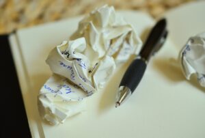 7 Tips For Working With A Ghostwriter FEATURED IMAGE